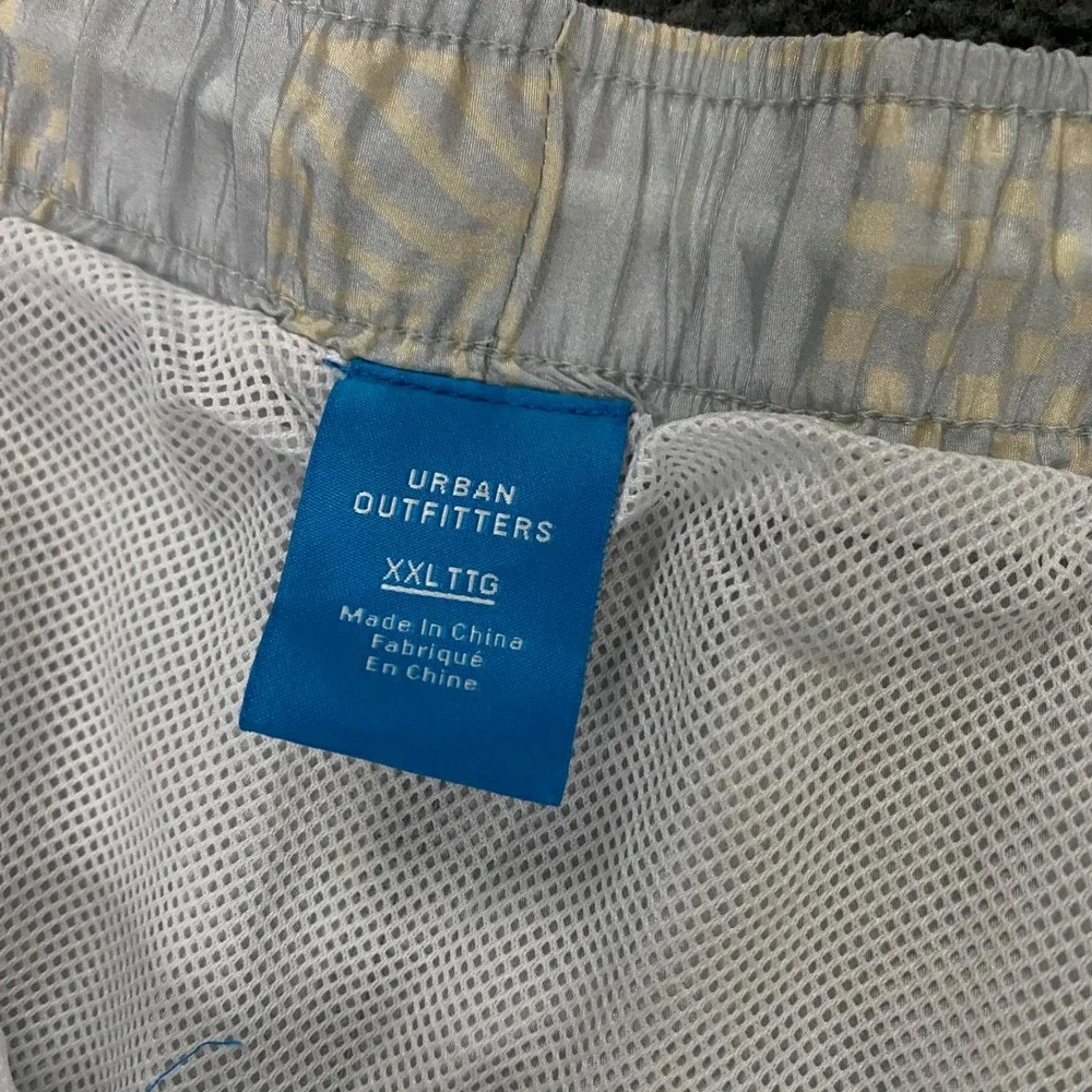 Set of 2 Swim Trunks Mens 2XL Multicolor Nylon Mesh Lined Board Shorts Pool NWOT